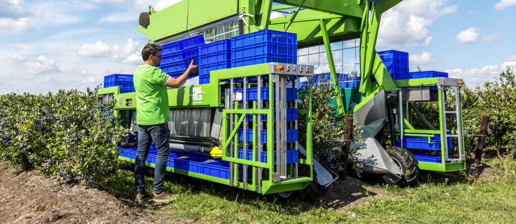 Mechanical Harvesting — ‘No Bruising, No Losing’
